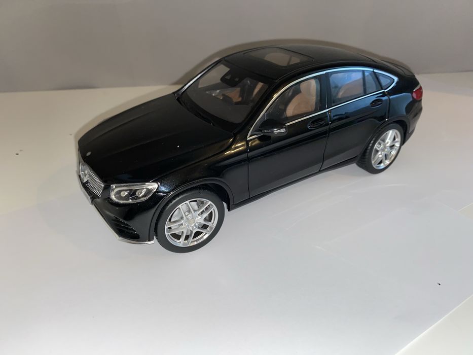 Mercedes-Benz GLC Coupé 1:18 iScale Diecast Model