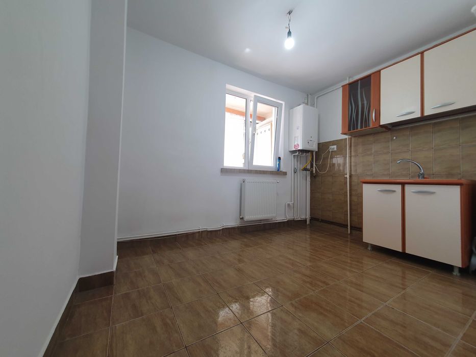 Gassoniera de Vanzare in Onesti pentru locuinta si investitie!