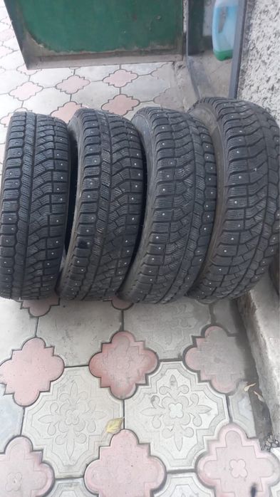 Продам зимнюю резину