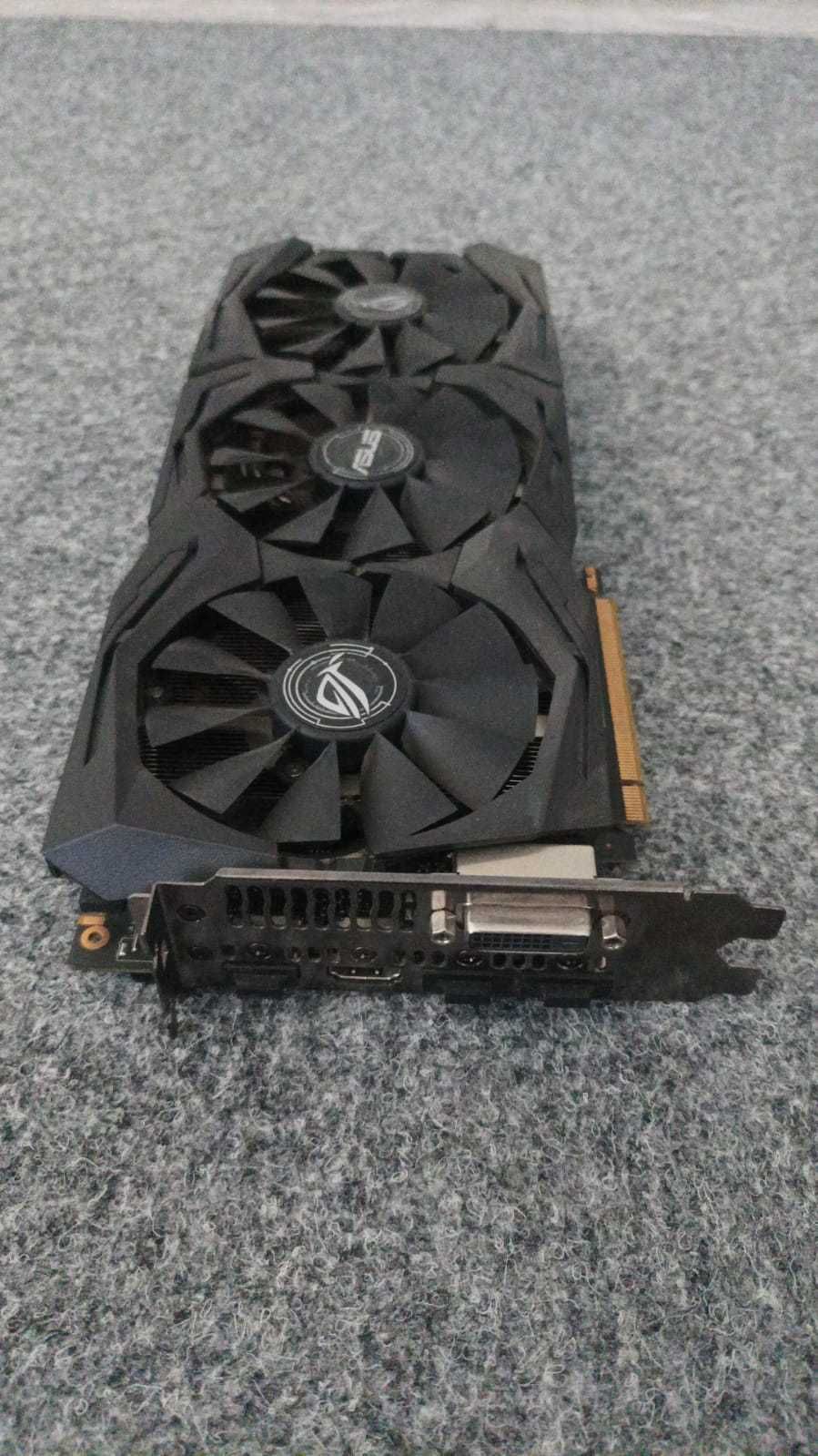Продается видеокарта Asus GTX 1070 Strix в отличном состоянии