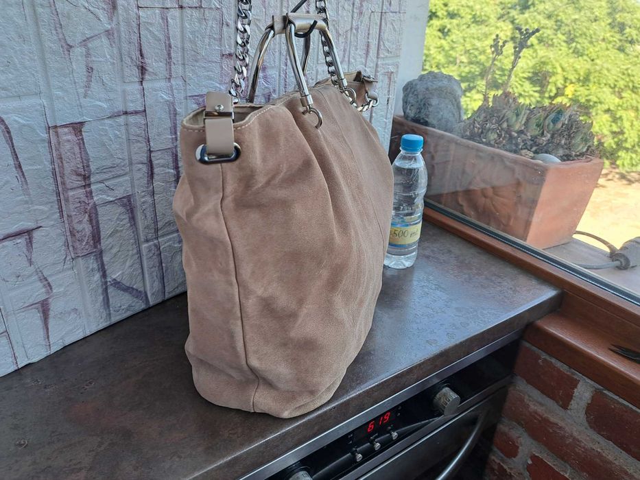 дамска чанта ZARA,бежова велурена торба-естествена кожа