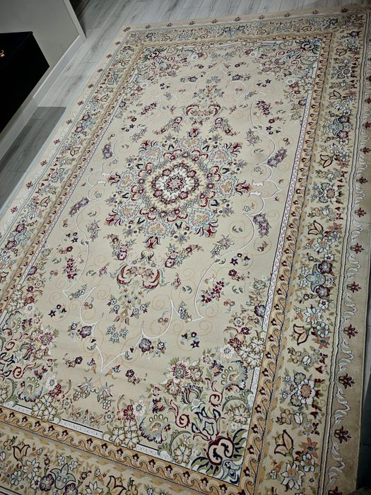 ковёр Artemis, выполненный в классическом восточном