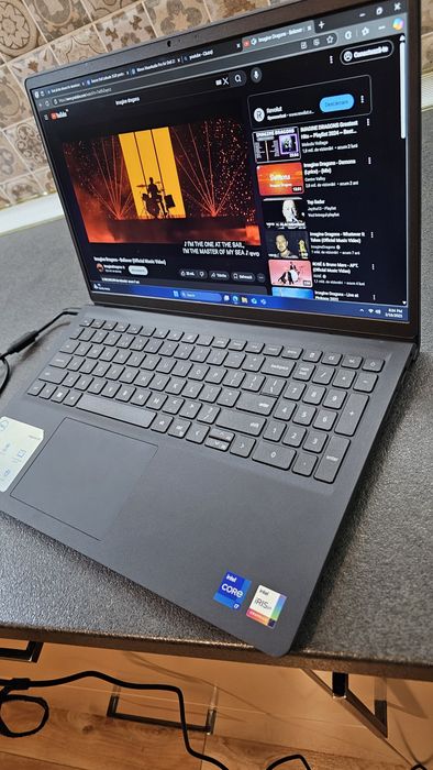Laptop DELL Inspiron 15 3520, Intel Core i7-1255U pana la 4.7GHz, 15.6