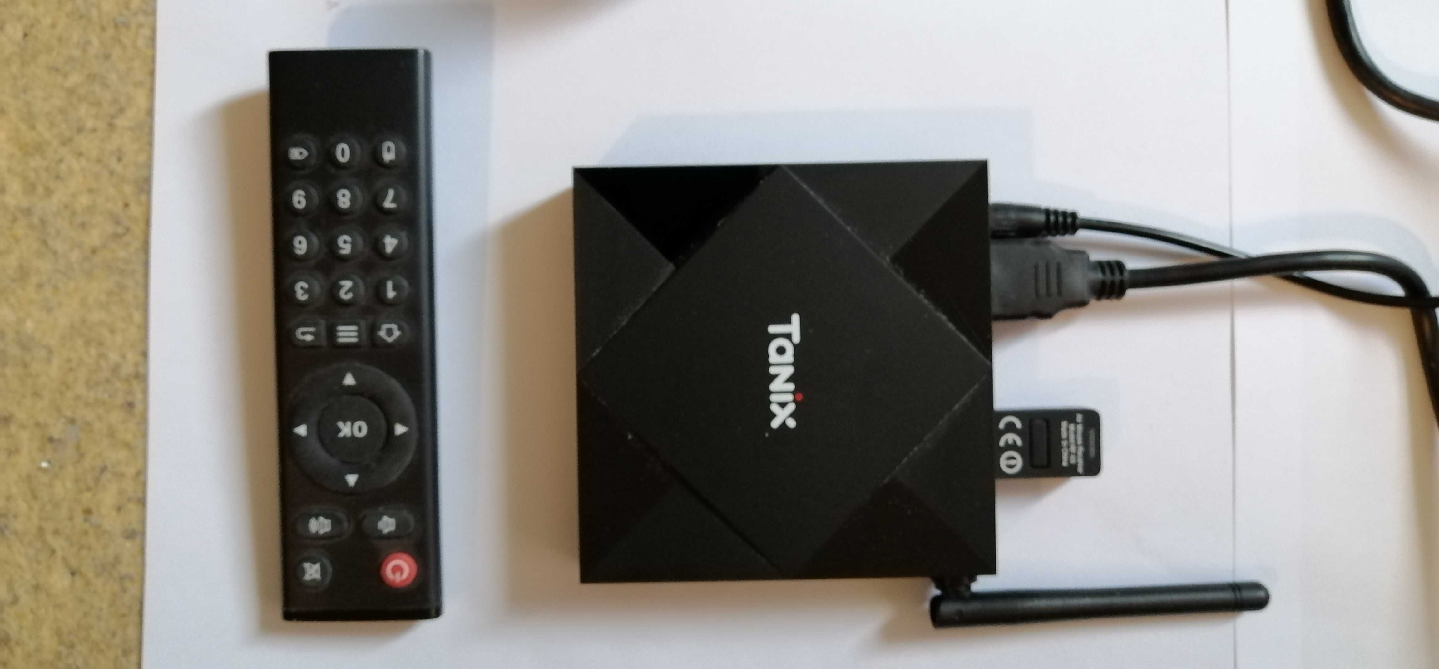 Set TV box Android cu Air mouse Miele pentru TV