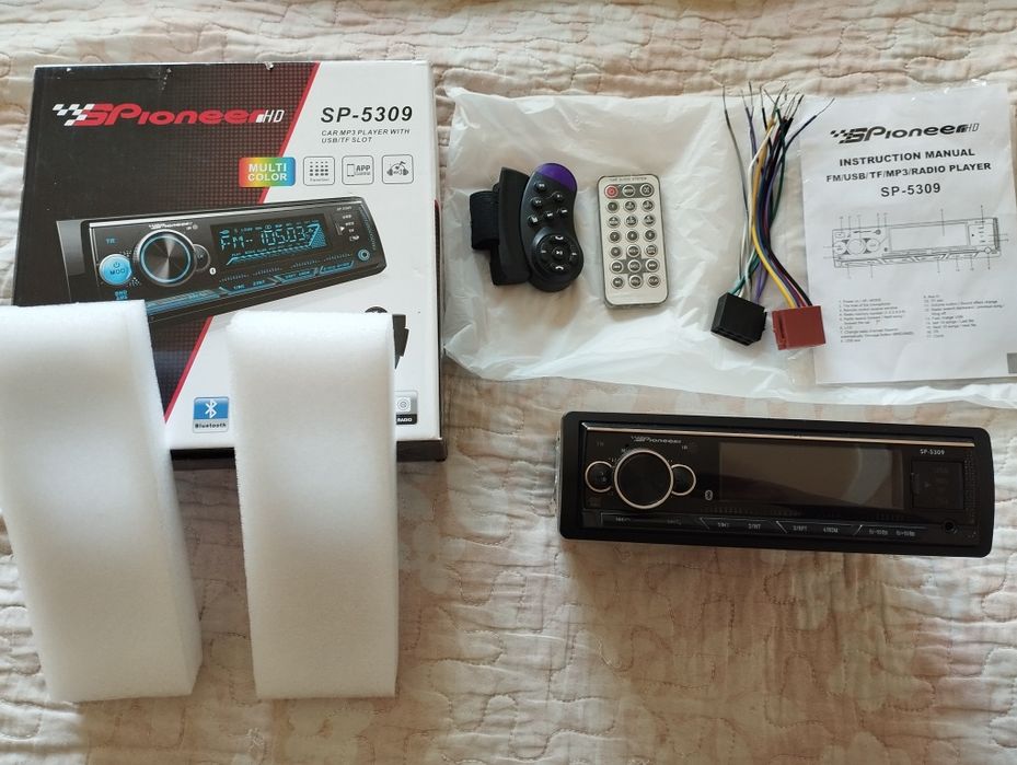 Pioneer magnitafon sotiladi!