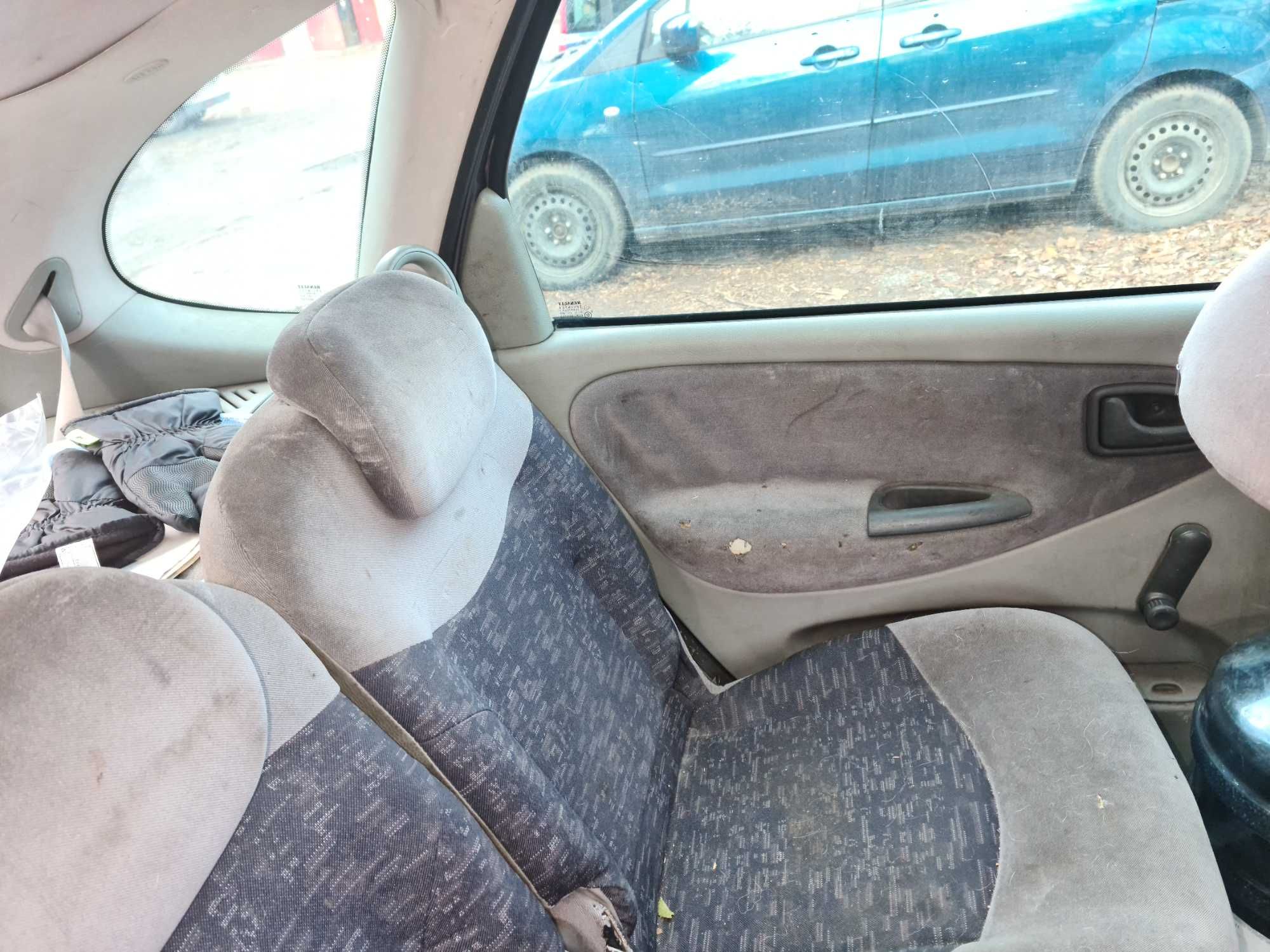 Renault Megane Scenic 1.8, 2001 бензин