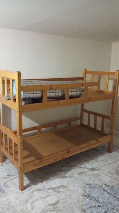 Детский кроват. Размер  2x1  б/у