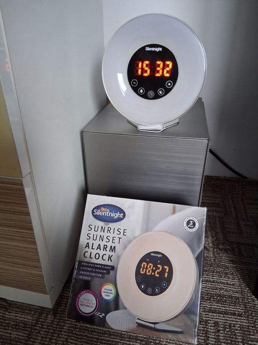 Radio ceas lumini Silentnight
