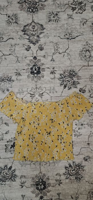 Haine de vânzare ne purtate