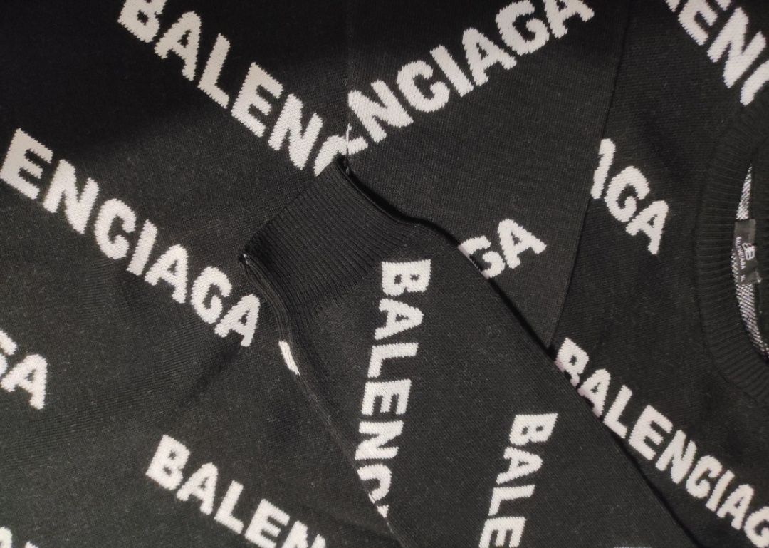 Пуловер Balenciaga XL