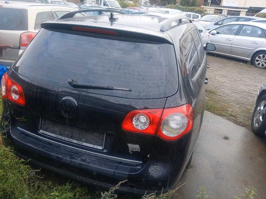 Volkswagen Passat B6 1.9tdi 105 к.с. На Части!!!