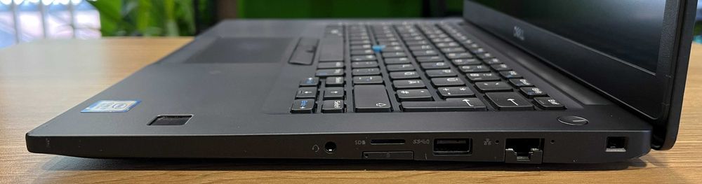 Ноутбук Dell Latitude 7490. Core i5 7300U - 2.6/3.5 GHz. 8/256 GB