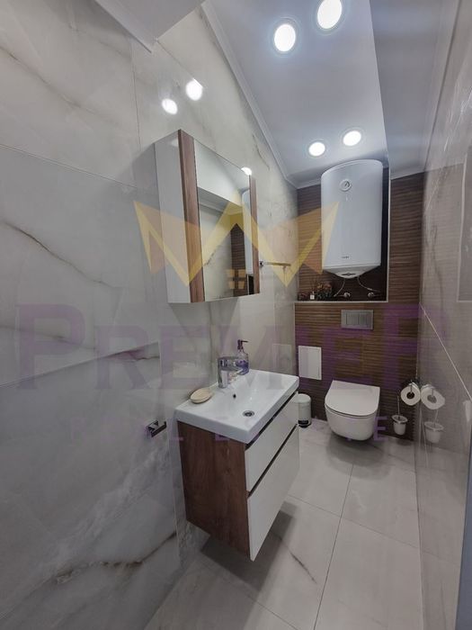 Дава се под наем Мезонет в Варна, Център - 110 кв.м за 1000 € - Снимка #11