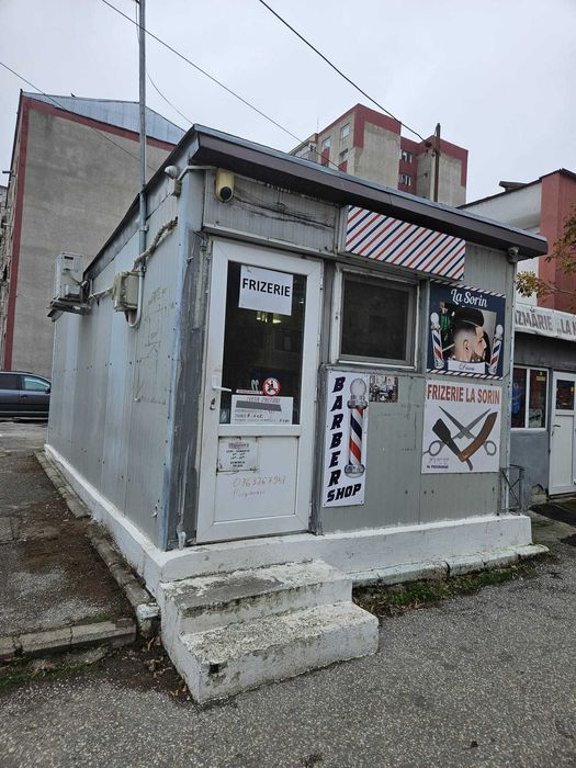 Frizerie de vânzare Alexandria – afacere funcțională cu clienți activi