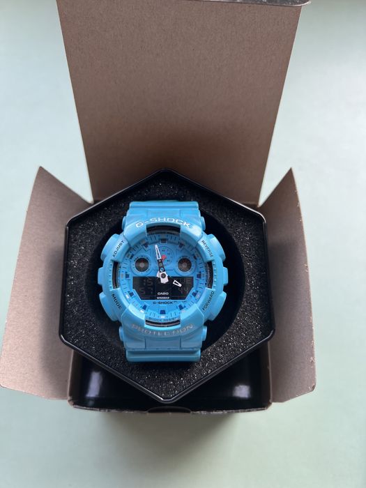 Часовник Casio G-Shock