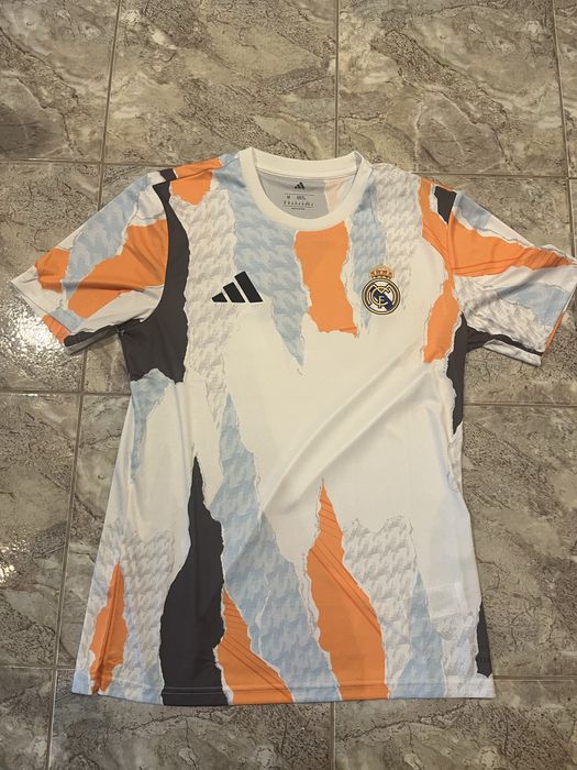 Тениска на Real Madrid