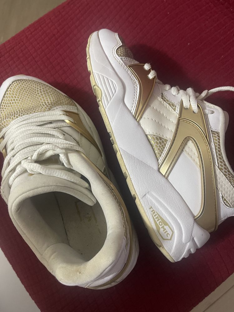Adidasi dama Puma