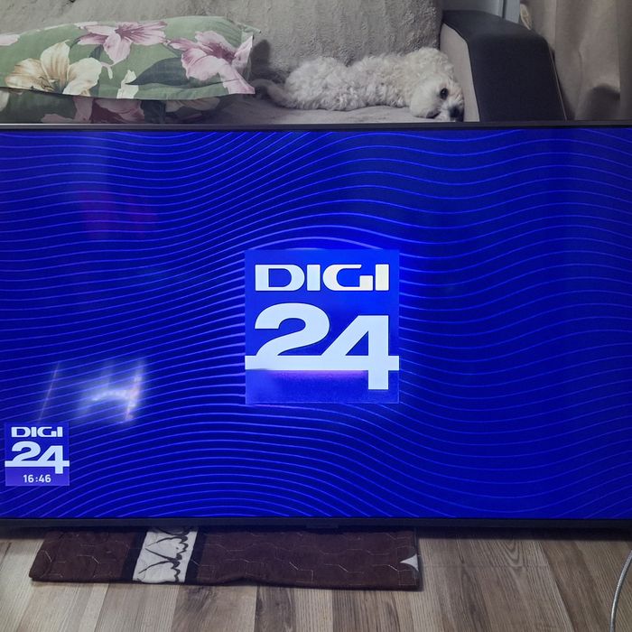 Vand smart samsung 4k 109cm