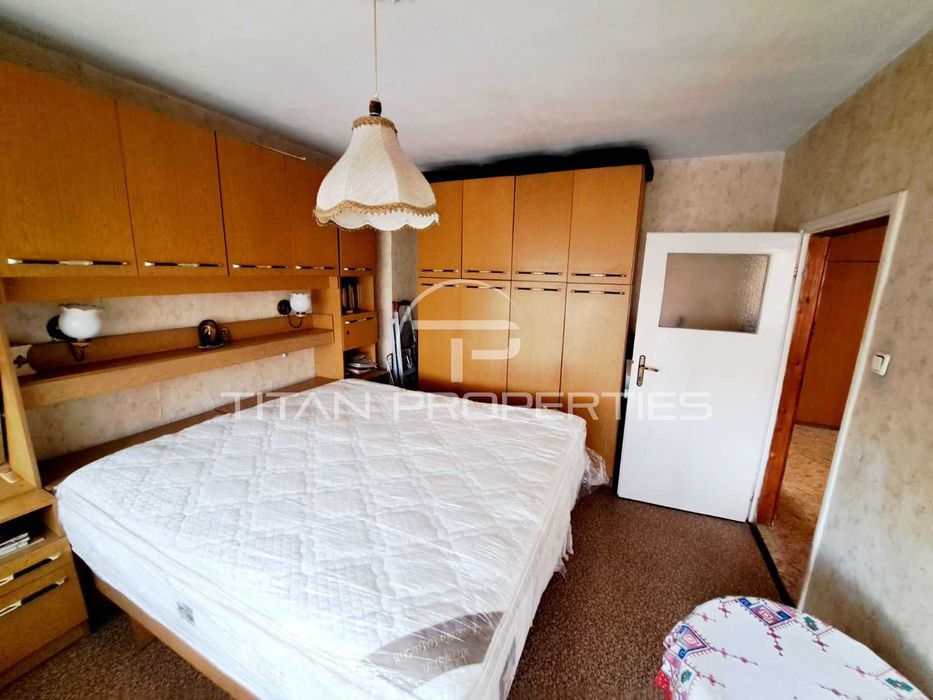 Продава се Многостаен апартамент в Пловдив, Център - 143 кв.м за 1679 €/кв.м - Снимка #4