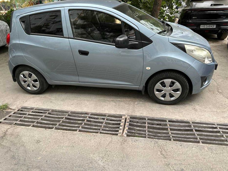 Продаётся автомобиль CHEVROLET SPARK