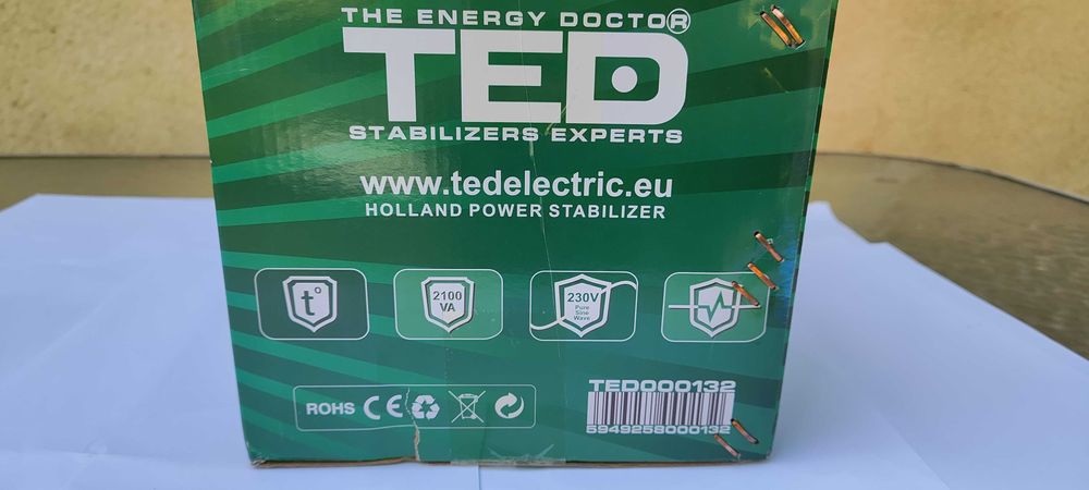 Stabilizator tensiune TED TED000132 2100VA 1200W