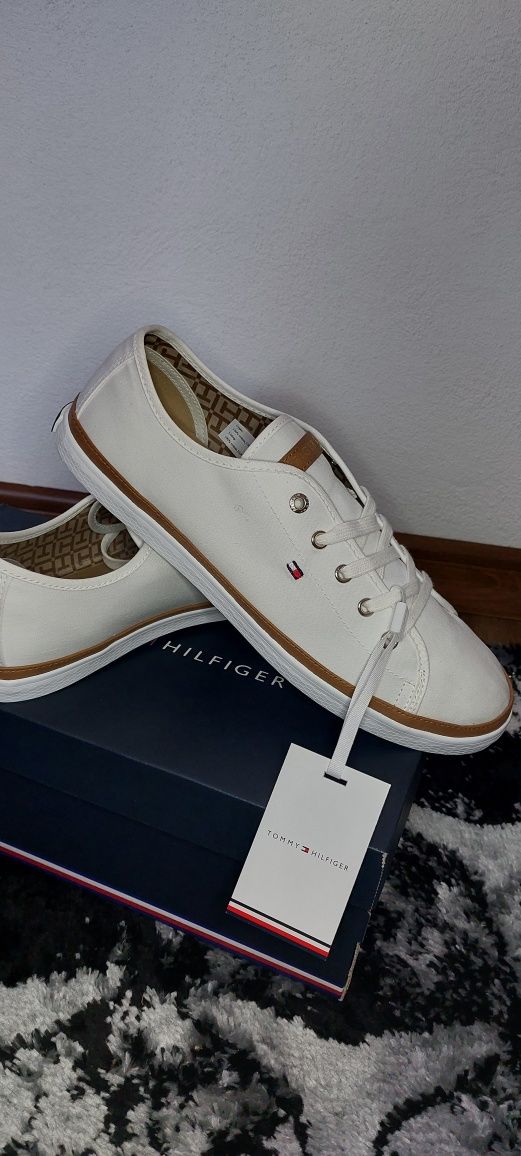 Sneakers Tommy Hilfiger original marimea 40