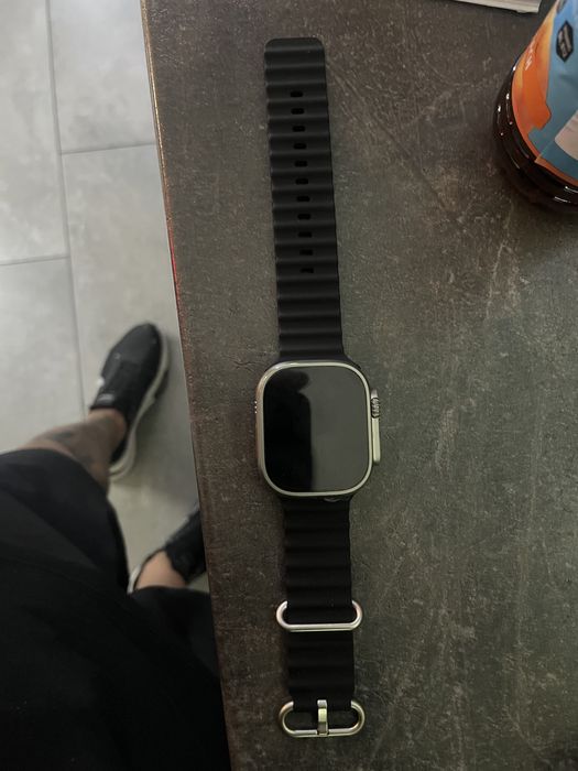 Apple watch ultra в отлично състояние
