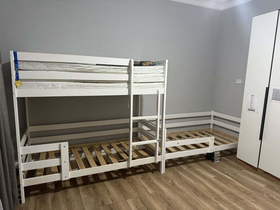 Детский кровать