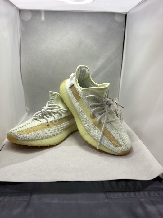 Adidas Yeezy Boost 350 V2 “Hyperspace” – ЧИСТО НОВИ!