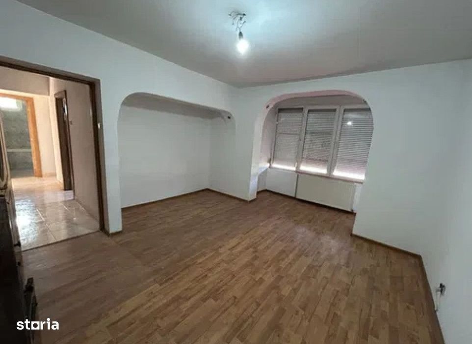 Apartament  3 camere Precista , 68 metri, etaj 4 Cod:160760