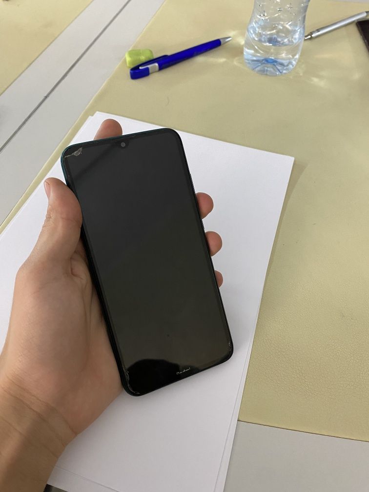 Telefon Xiaomi Redmi 8