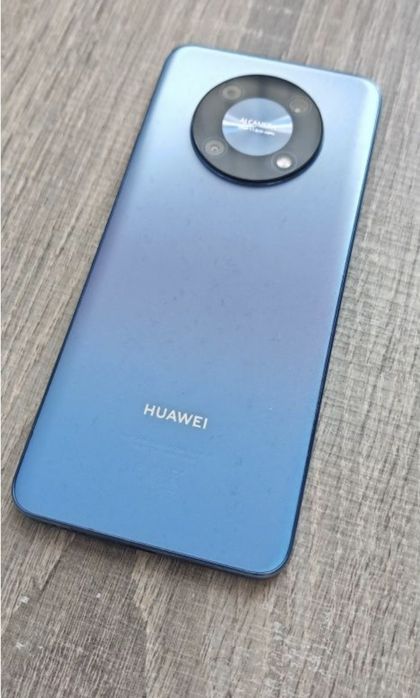 Telefon Huawei nova y90

6GB