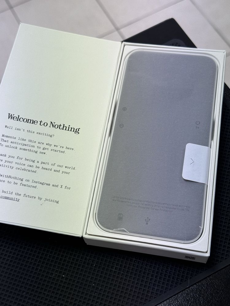 Смартфон Nothing - Phone(2A), 128GB/8GB,White *Чисто Нов*