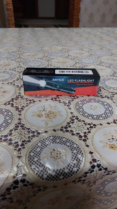 Продам новый фонарик.