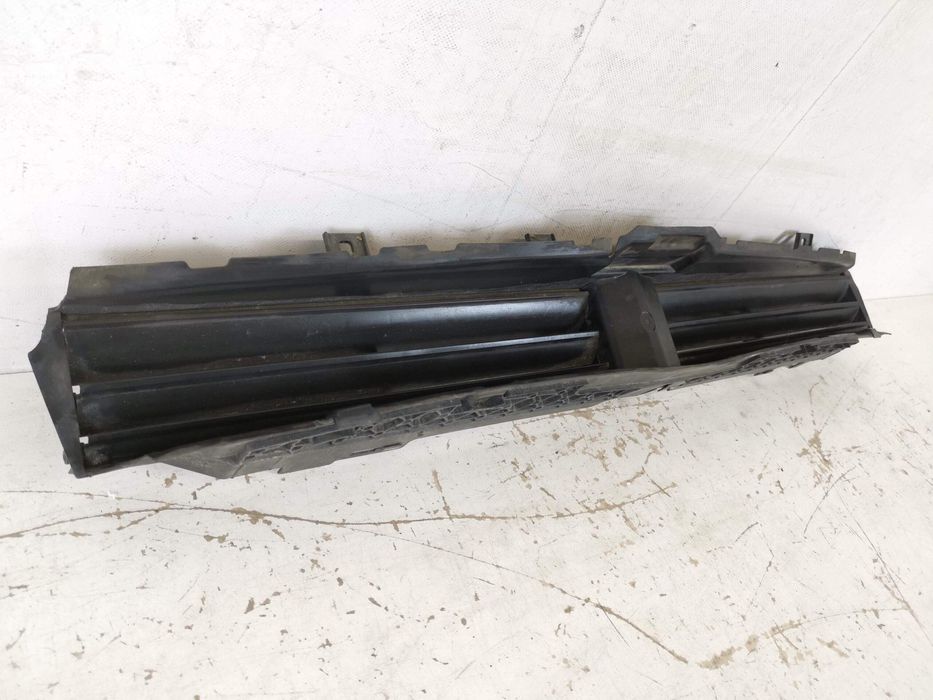 BMW Серия 7 Г11/Г12 / BMW Seria 7 G11/G12 [ - ] Оригинална, в добро съ