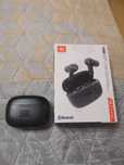 Продавам чисто нови безжични стерео слушалки JBL VIBE 200 TWS!