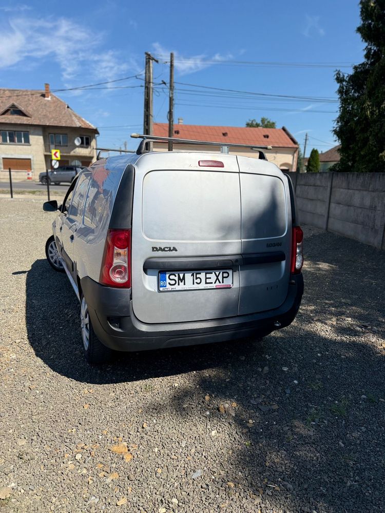 Dacia Logan Van 2011