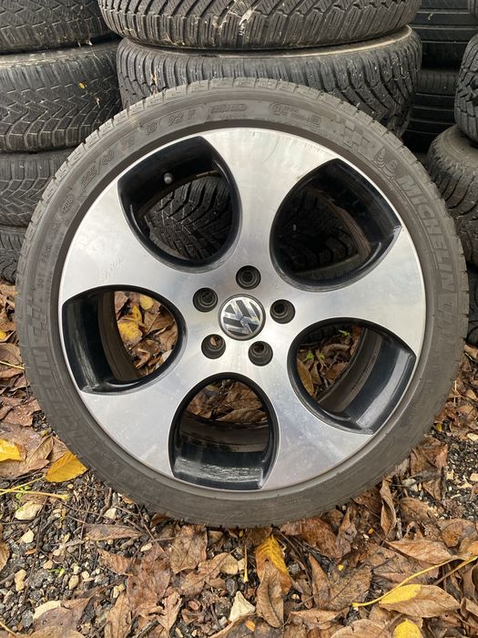 Оригинална джанта за vw golf gti