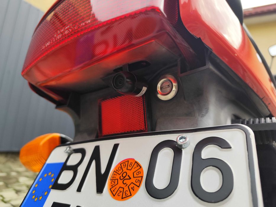 Honda NTV 650 Revere