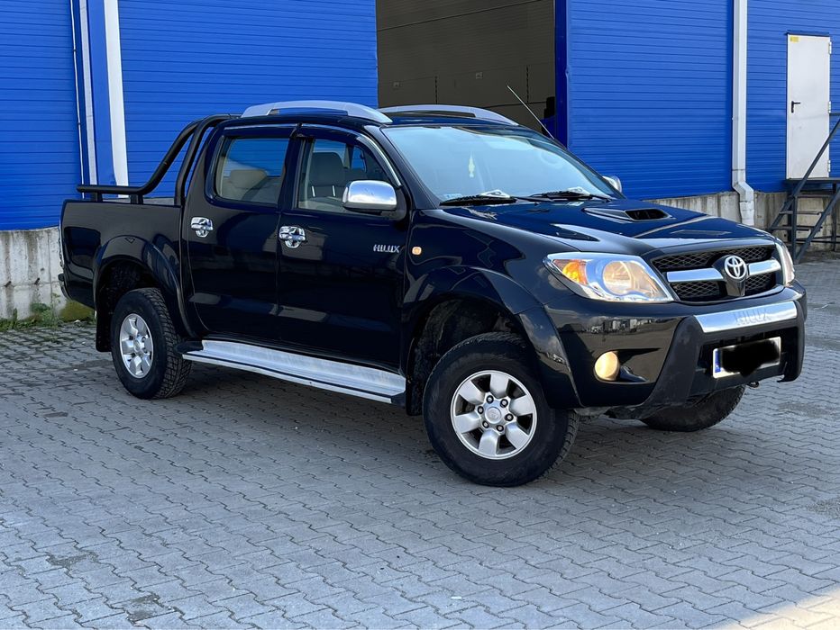 -Toyota Hilux 2.5 120 CP-