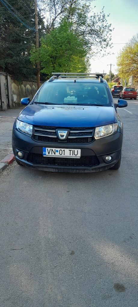 Proprietar ,vind ,Dacia Logan MCV 2013, preț fix