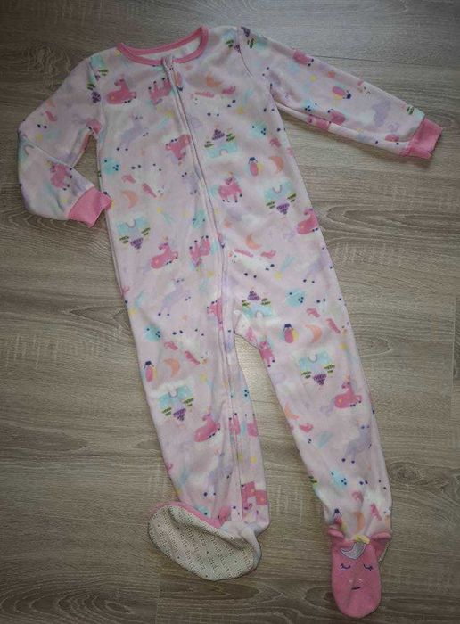 Страхотни дрешки за момиче, рр 98-104 см