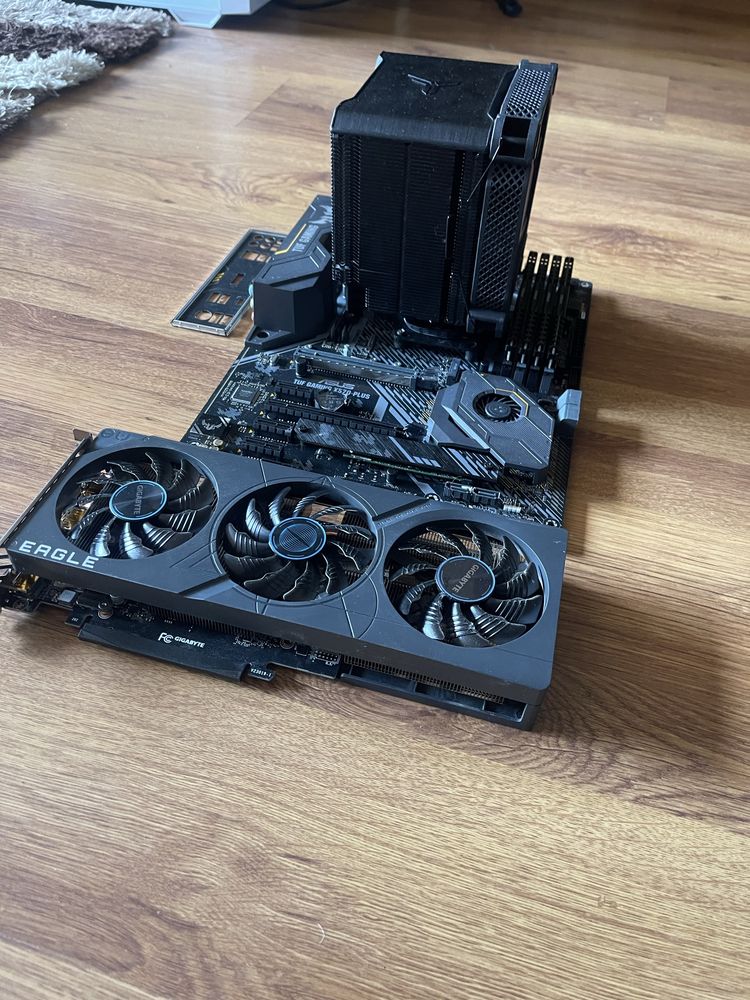 Комплект/ Ryzen 5800X/X570/32GB/500GB SSD/RTX 4060TI