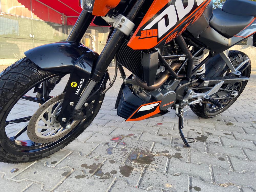 Ktm duke 200! Inmatriculat!