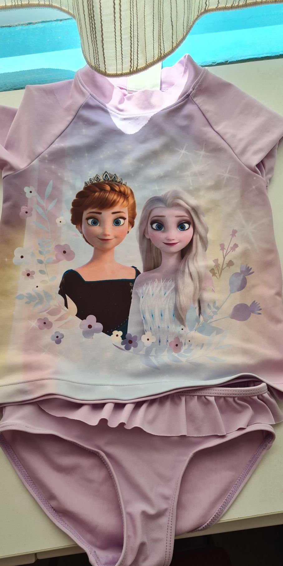 Costum de baie cu Elsa si Ana Hm