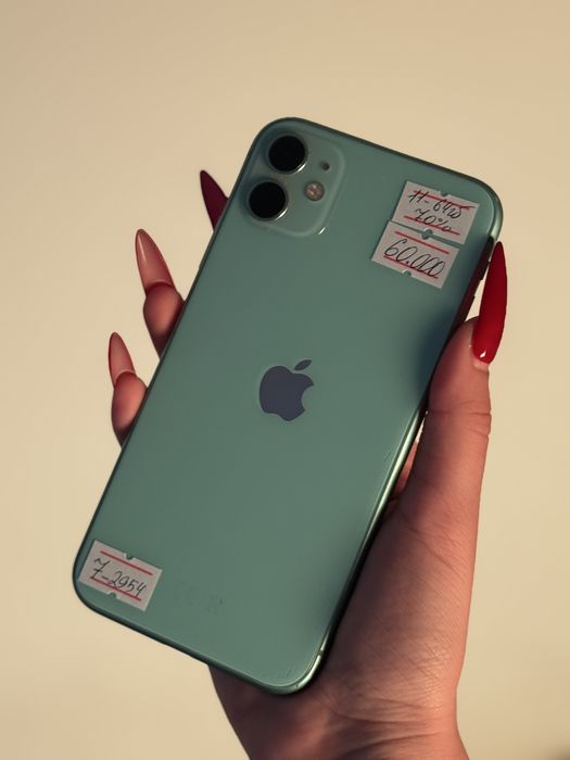 iPhone 11 64ГБ (Пушкина 3/2)