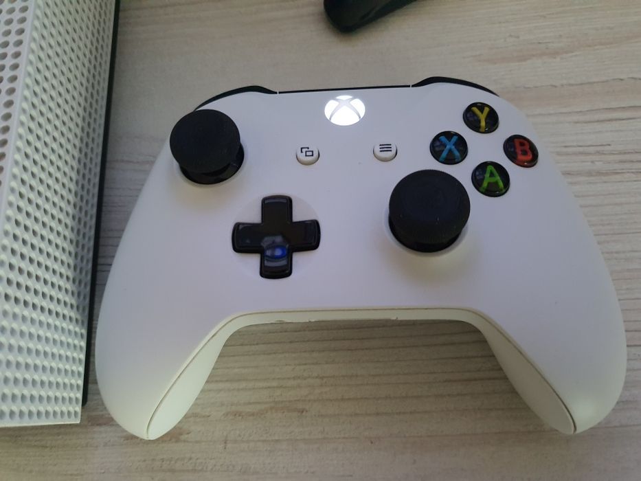 Конзола xbox one s