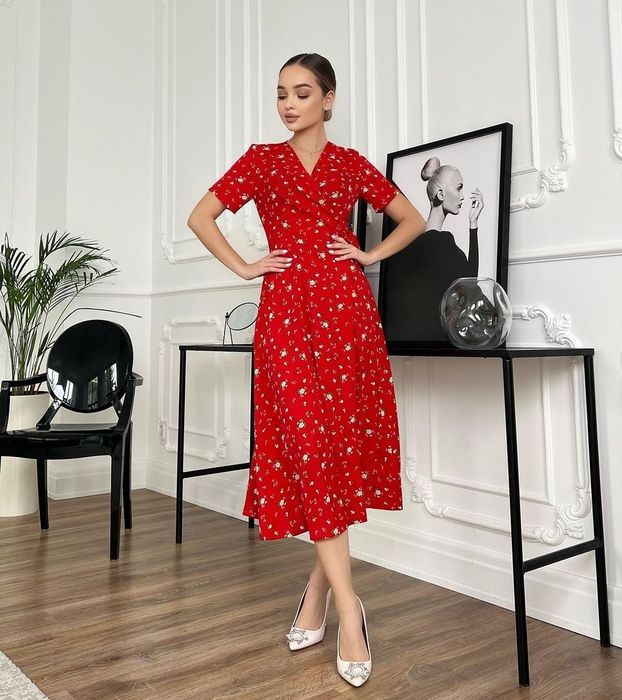 Красное платье на запах