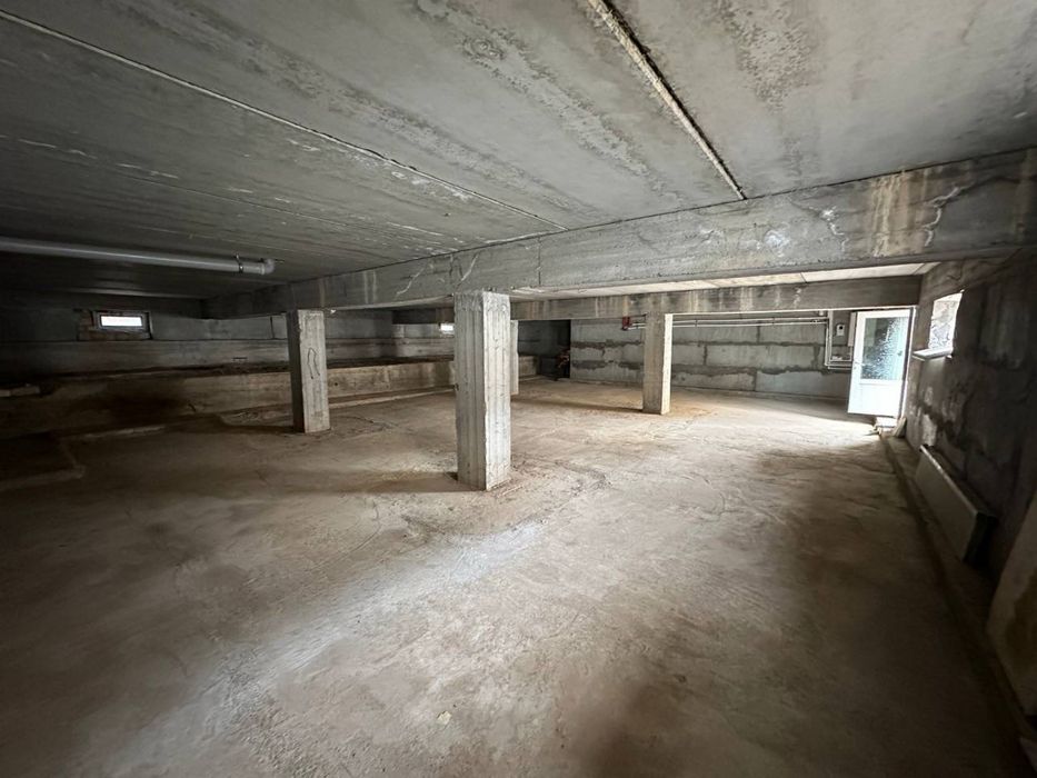 Уй сотилади 3,3 сотих