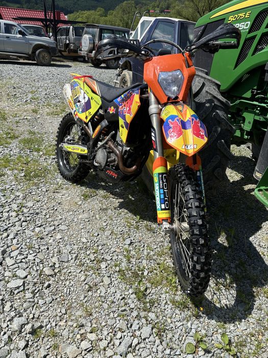 Vand sau schimb cu atv sau tractor , cros KTM